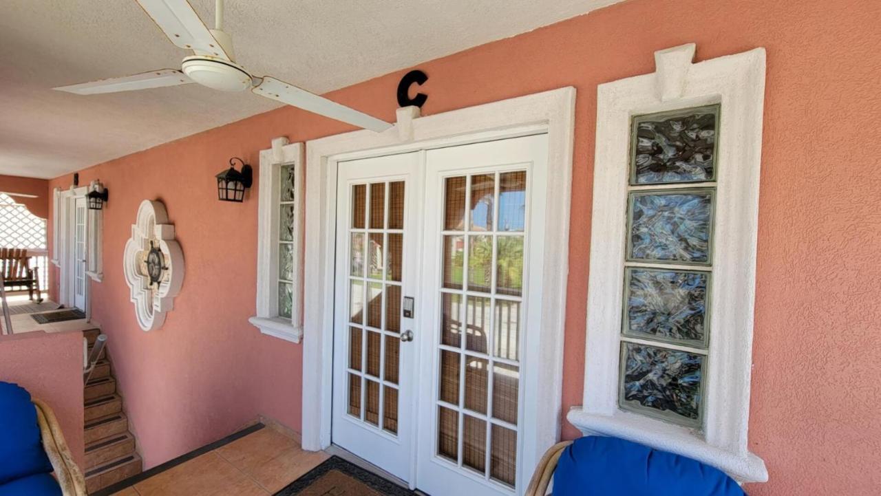 Cozy 2 Bedroom With Big Pool - Campeche Triplex Unit C Home South Padre Island Exteriör bild