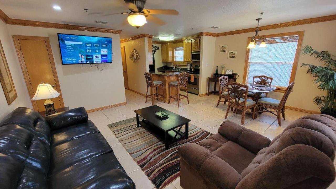 Cozy 2 Bedroom With Big Pool - Campeche Triplex Unit C Home South Padre Island Exteriör bild